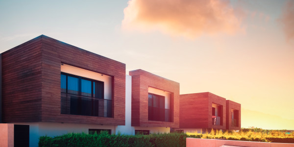 Comprar / Vender Casas Unifamiliares y Chalets en Getafe · con Garaje / Parking