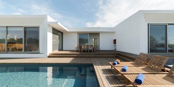 Compraventa de Inmuebles en Getafe · Casas Diseño Minivalista